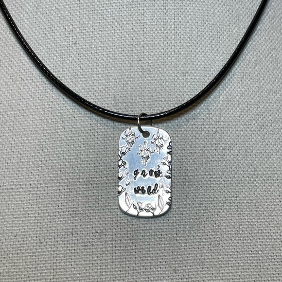 Handmade stamped grow wild silver aluminum dog tag
Black leather cord‎ necklace - Picture 7 of 7
